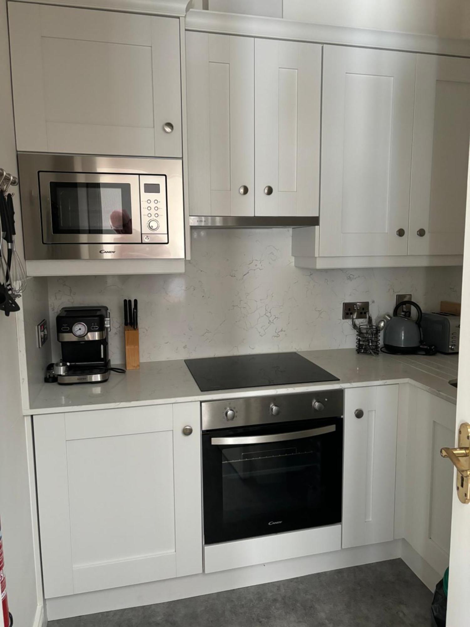 Townley Hall Apartments Слейн Экстерьер фото