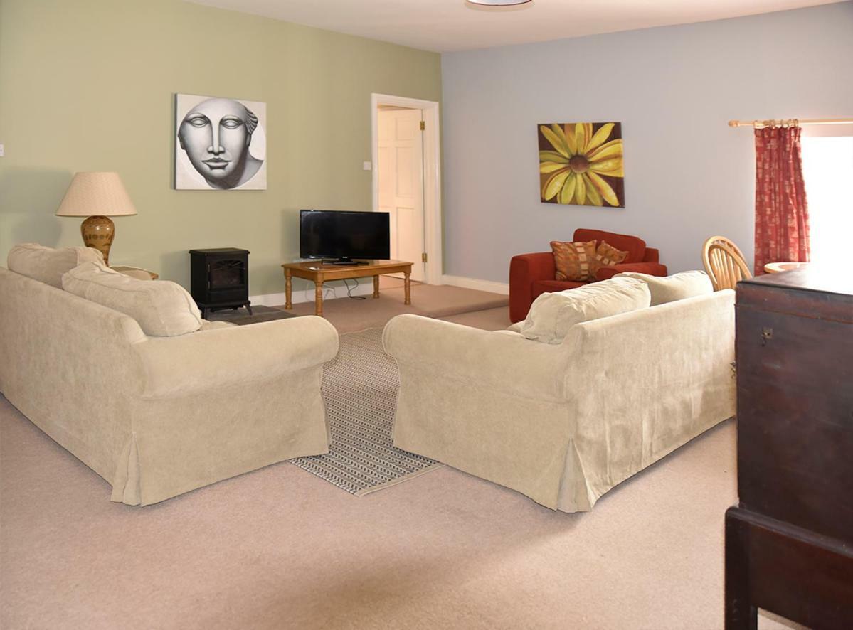 Townley Hall Apartments Слейн Экстерьер фото