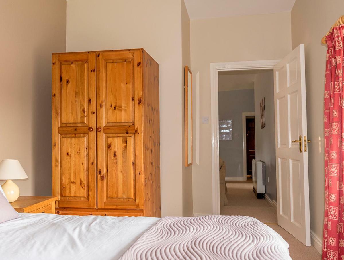 Townley Hall Apartments Слейн Экстерьер фото